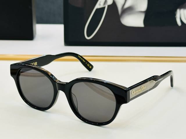 dio* Cdicon R1F Size: 53 mouth 19-145 with temples exquisite accessories C offic