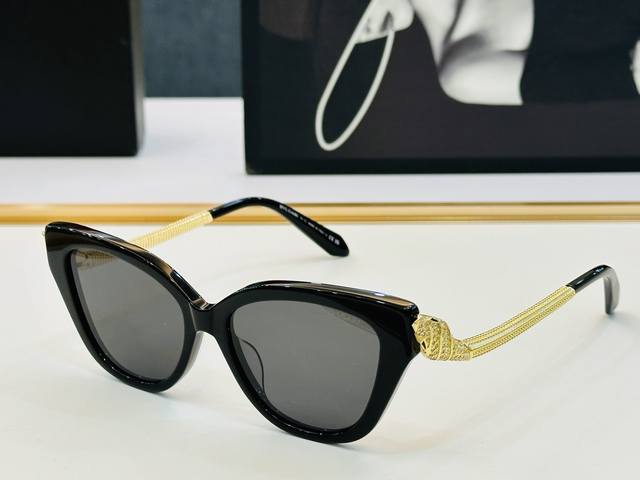 Model is also sold on the official website. Baogejia Bv50005 Size: 52 mouth 16-