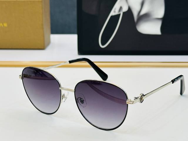 Model is also sold on the official website. Baogejia Bv40036 Size: 56 mouth 17-