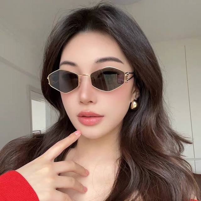 Chane* Summer new fashion polygonal sunglasses European and American trendy pers