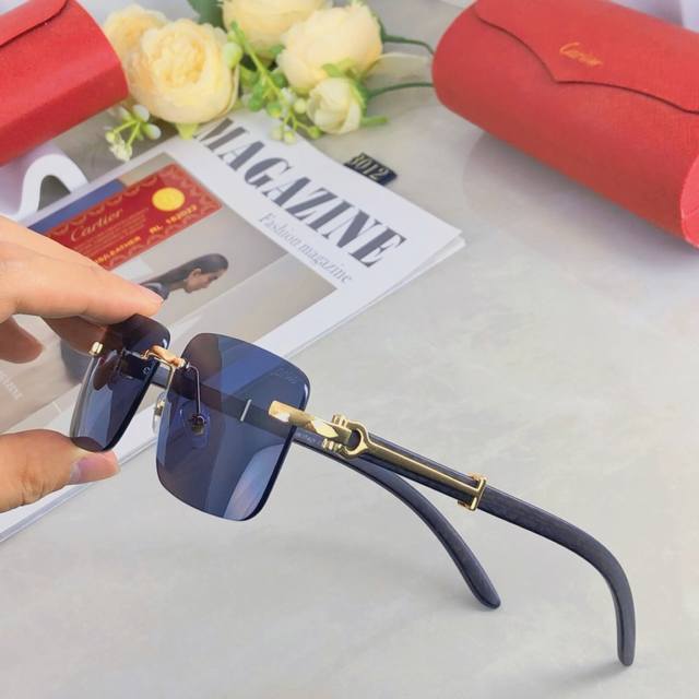 Cartie* New European and American trendy wood grain leg small frame sunglasses l