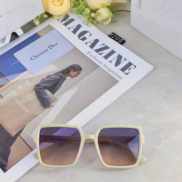 Dio* New large-frame slim sunglasses for women, creative letter logo square sung