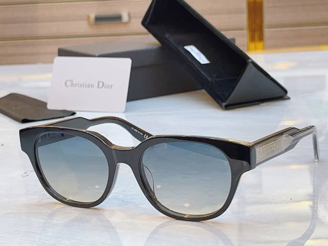 Dio* Dior new sunglasses, Model: 30Montaigne R1F, Size: 54