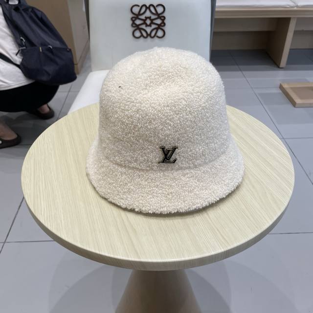 Lv Louis Vuitton loop velvet bucket hat wool blend knitted small brim hat female