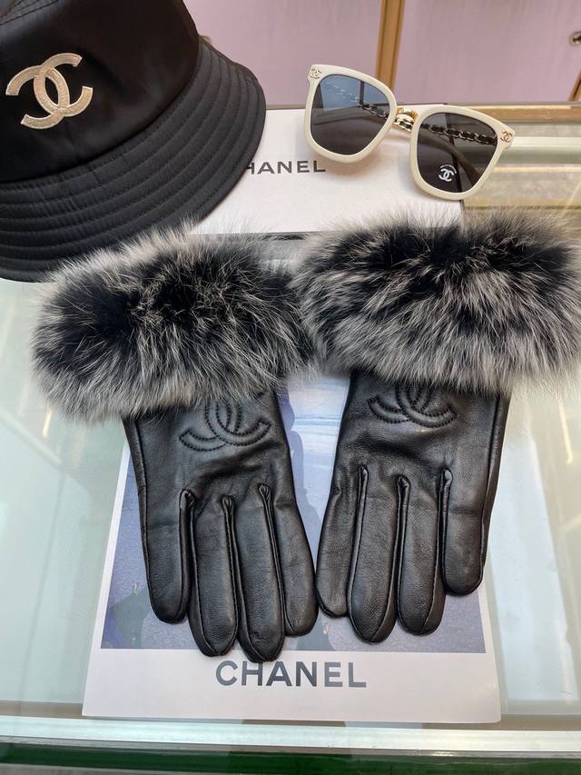 Original Chanel single-piece gloves exported from Italy, made from top-quality