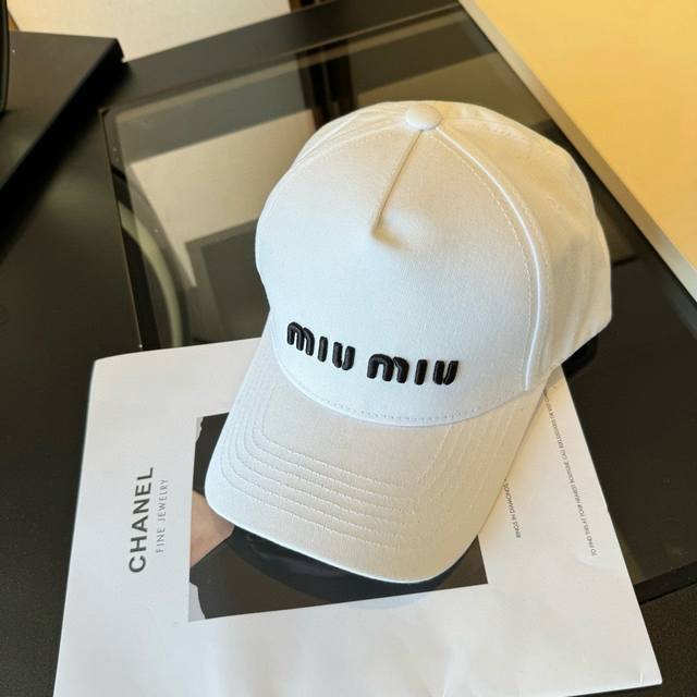 Miumiu new baseball cap, head circumference 57cm