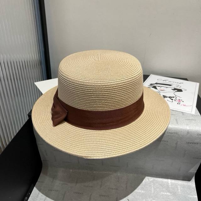 Miumiu new flat top hat, Taiwan PP straw fabric, high-end custom, head circumfer