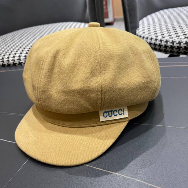 Gucci autumn and winter new denim beret peaked cap, the hat shape is super good-