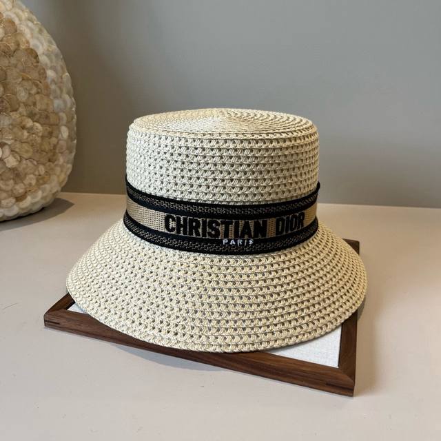 Dior new straw hat, head circumference 57Vm