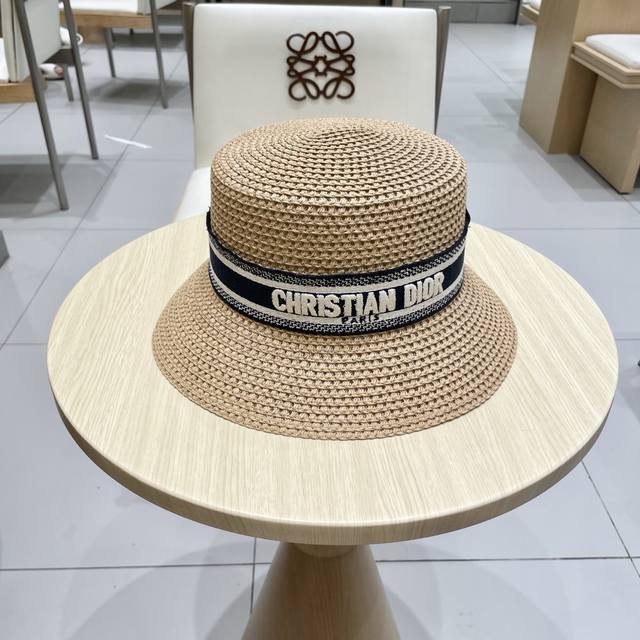 Dior 2025 bucket straw hat, a super tasteful straw hat ~ the first choice for go