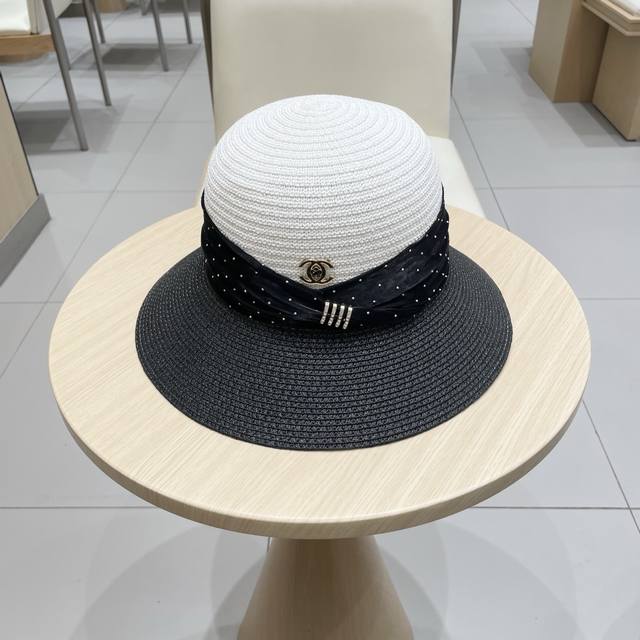 Chanel new straw hat, lady style, head circumference 57cmni