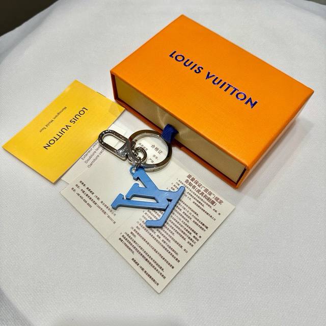 Original image and packaging Louis Vuitton official website M Lv Gradient bag c