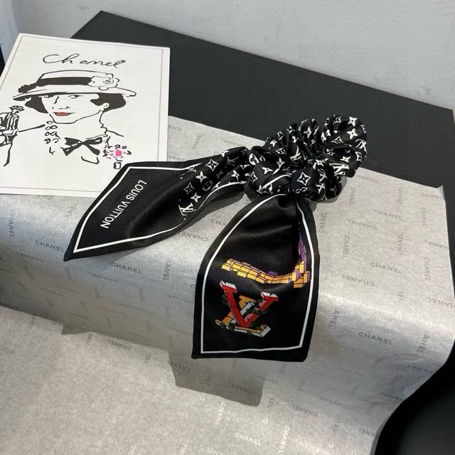 Lv hair band, new bow hair band