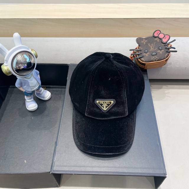 prada Prada new soft leather sunshade bucket hat classic men and women style ~ v