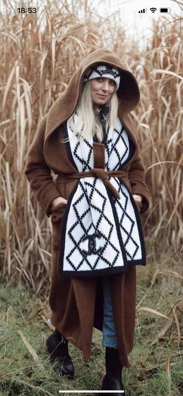 C. A classic three-piece wool suit featuring a hat, scarf, and gloves! Super coz