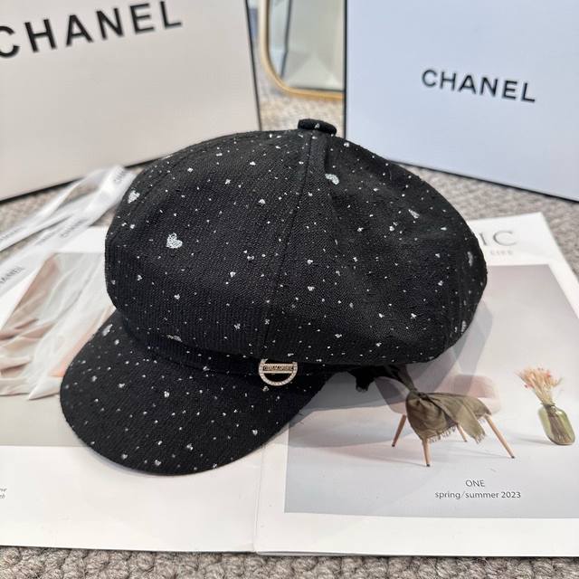 Chanel Chanel new octagonal hat, high version original quality simple classic lo