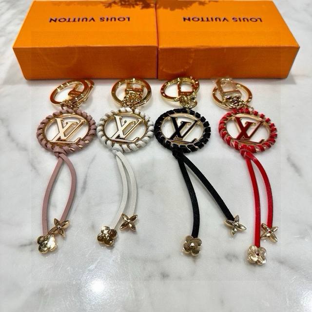 Original image and packaging. Louis Vuitton official website M63082 Very bag ch