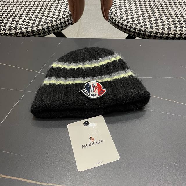 Moncler knitted beanie, high-quality, high-end, super popular, and with a great