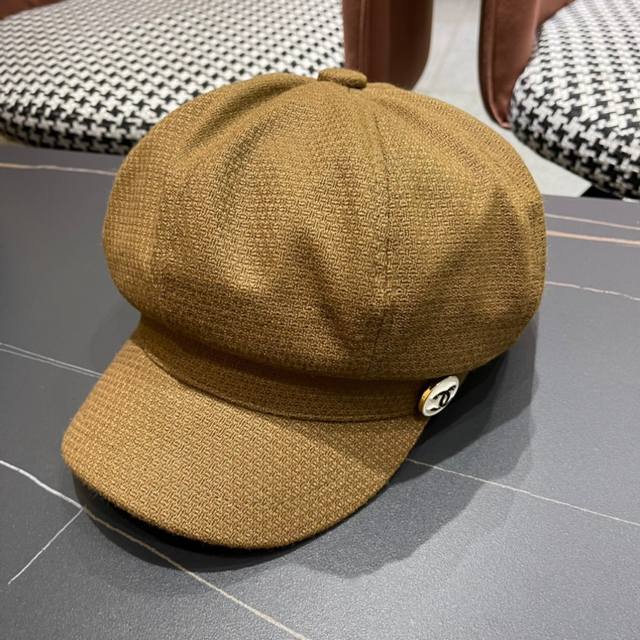 Chanel Chanel early autumn beret versatile cute beret hat girls Korean version