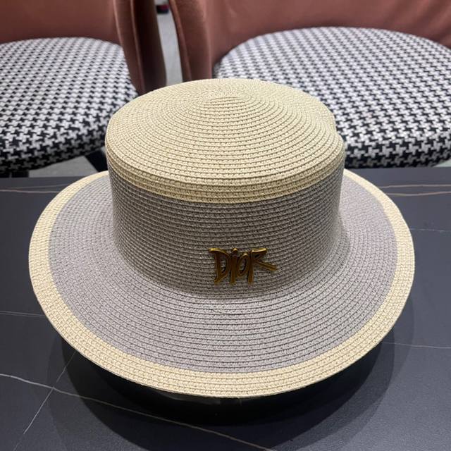Dior's new straw flat-top sun hat, basin hat, beach style, simple and generous,