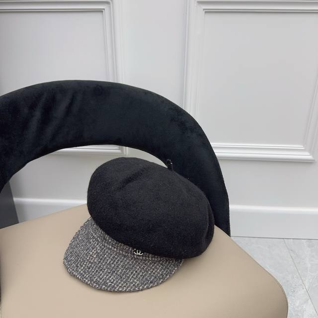 Chanel autumn and winter new style peaked cap design show wool hat