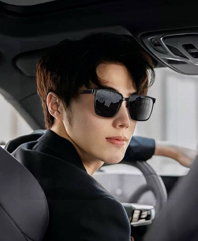 Gucci 2025 new men's and women's couple's sunglasses, polygonal, IP-plated, neve