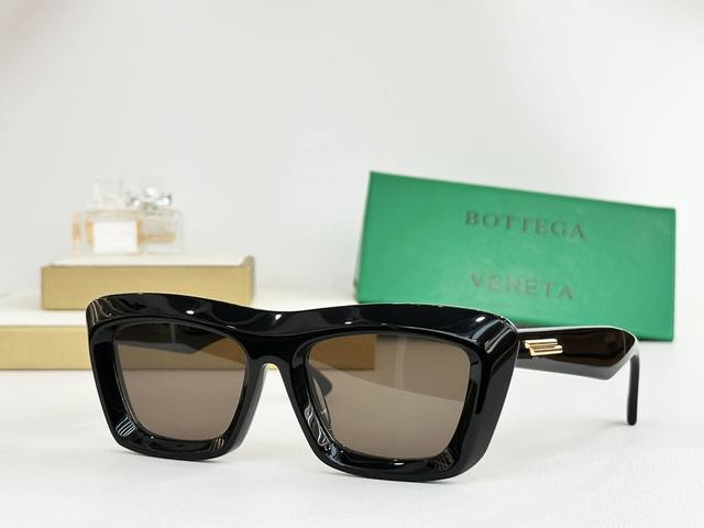 Bottega Veneta Model:Bv1283S Size:53 ports 19-145