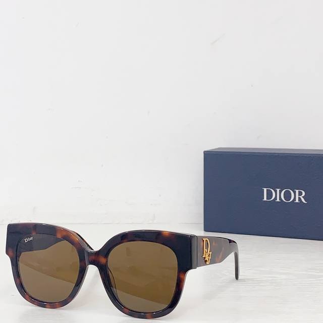 Dio*Model: Dsgta12Ucrsize: 54 ports 20-142