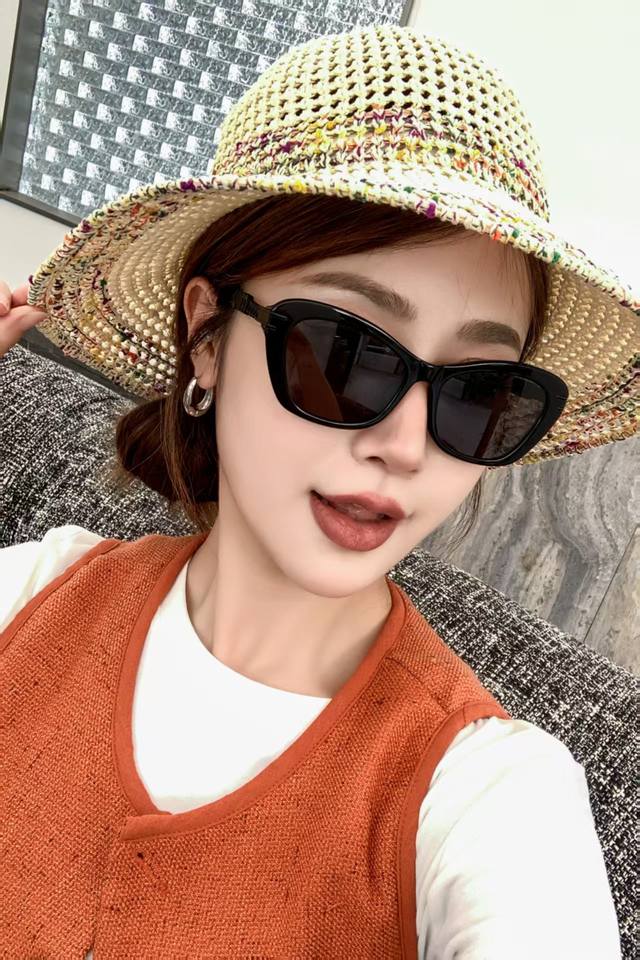 miu Mi*Model:Omu 15Ws Size: 58 ports 19-140