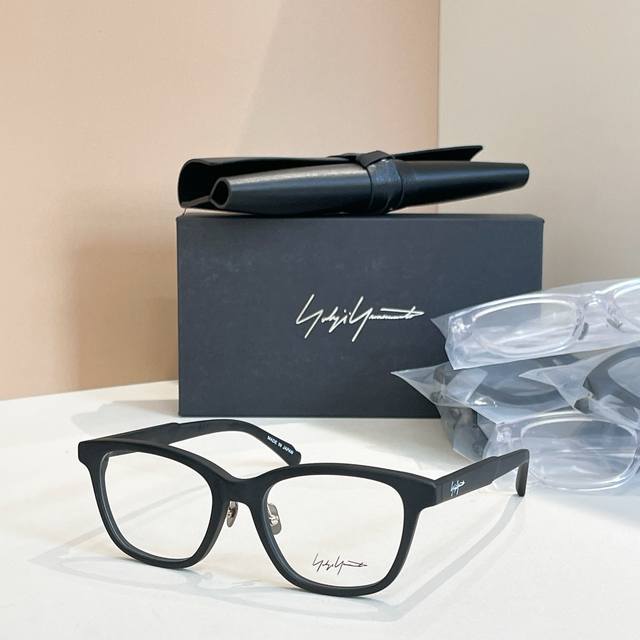 yohji Yamamoto Model:Luminary 01 Size:52 19-145 Titanium~~