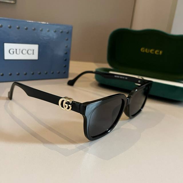 Optical glasses Gucci official early spring new models, many celebrities also l