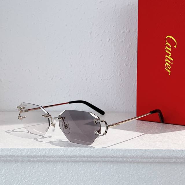 color change 20. Cartie* Model