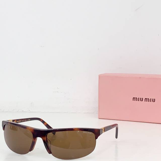Miu Mi*Model:Mu 122Avsize: 64 ports 18-125