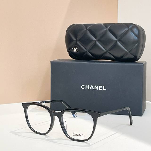 chane*Model: 3469Size: 54 ports 19-145