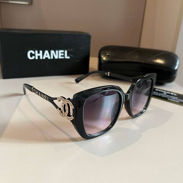 Chanel Chanel celebrity sunglasses, blogger same sunglasses