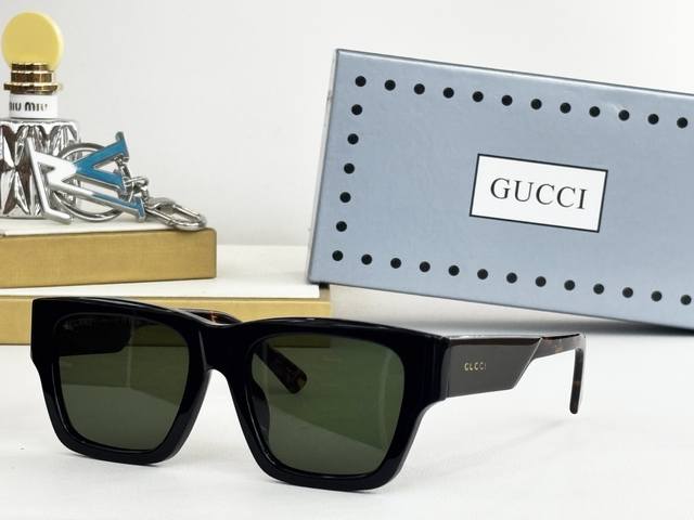 Gucc* Model: Gg1668S Size: 54 ports 20-145