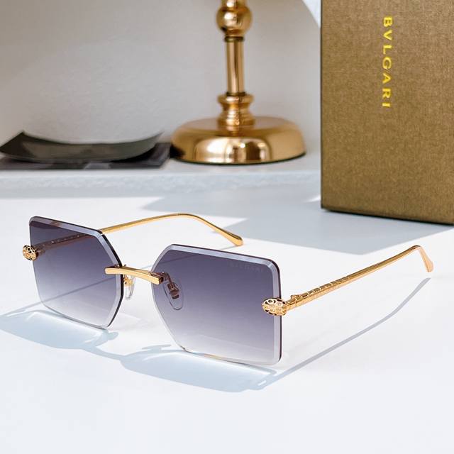 Bvlgari Model: Bv9021B Size: 61 ports 17-145