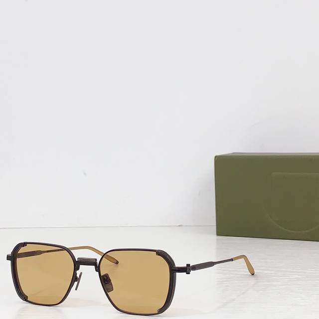 Akoni, a renowned Japanese craftsman, features custom Akoni screw heads encased