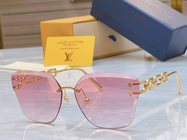 Louis Vuitto* New Sunglasses, Model: Z2142U, Size: 63cm 14-140