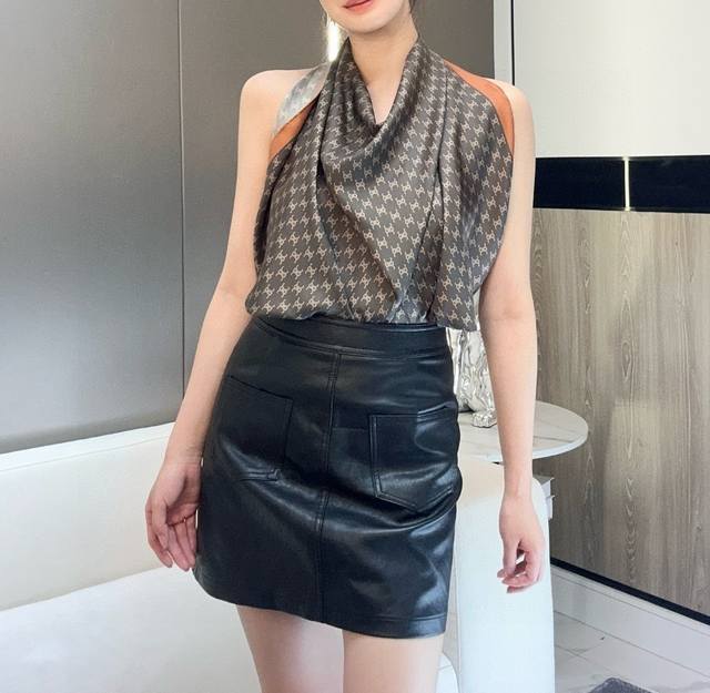 The new silk is stunning! It looks beautiful whether you wear it or wrap it aro