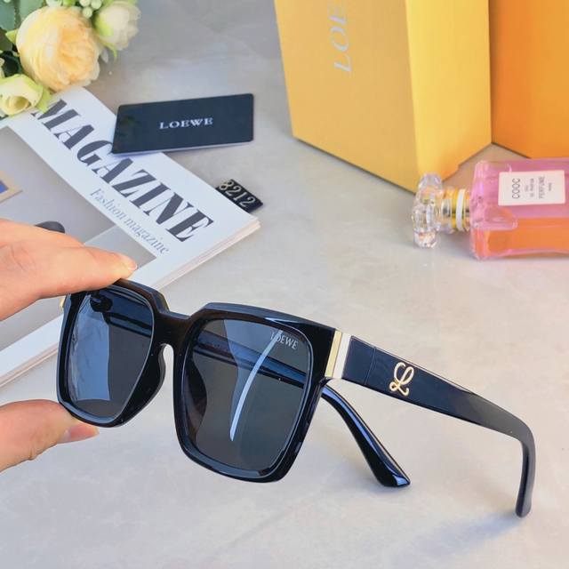 Loew* high-end sunglasses Arc de Triomphe square large frame sunglasses for wome
