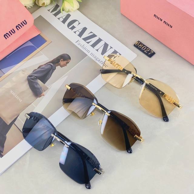 Miumiu2025 new high-value fashion trend summer sunglasses anti-glare