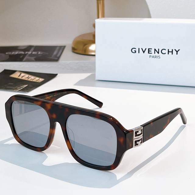 Givench* Model: Gv40007U Size: 57 ports 18-135