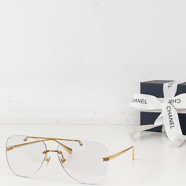 Chanel Model: Ch4285T Size: 61 ports 15-140