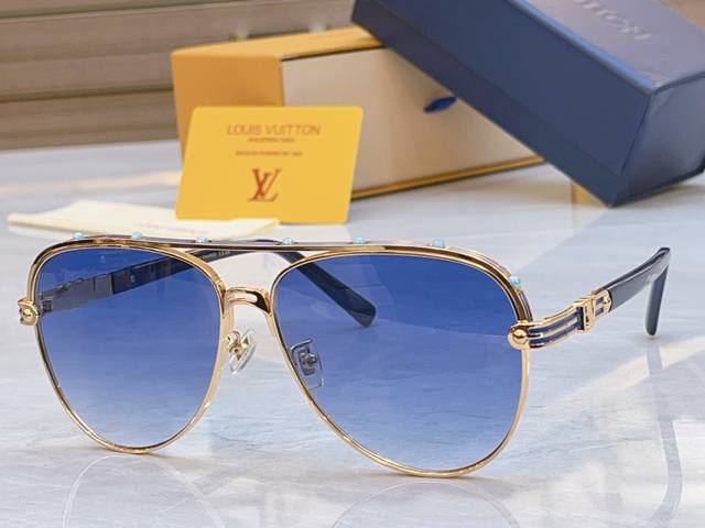 Louis Vuitto* New Sunglasses, Model: Z2018U, Size: 61/14-145