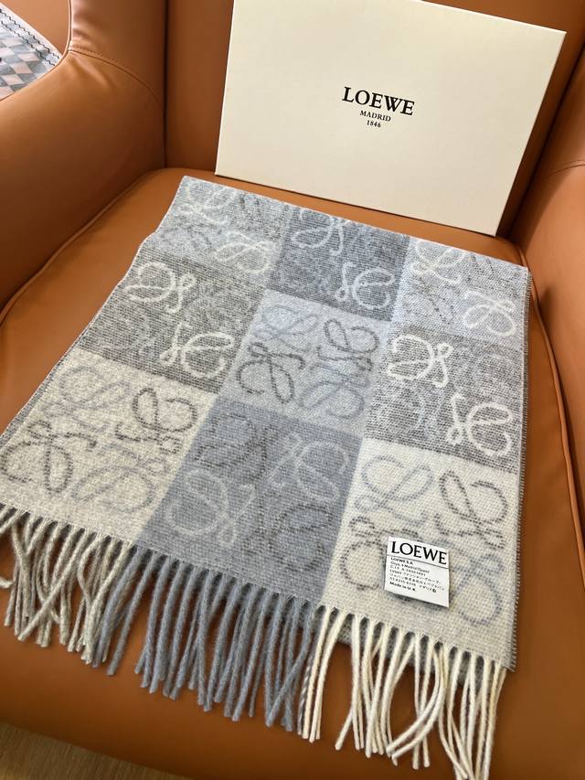 Icelandic Blue! , a timeless classic that's all the rage online. Double-sided