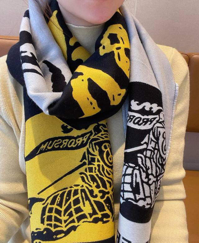 Channel B cashmere scarf. Cashmere is commonly known as fabric gold. The materia