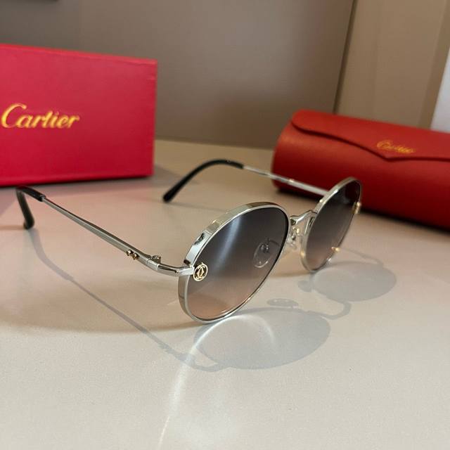 Cartie* Cartier precious sunglasses made of metal with light electroplating craf