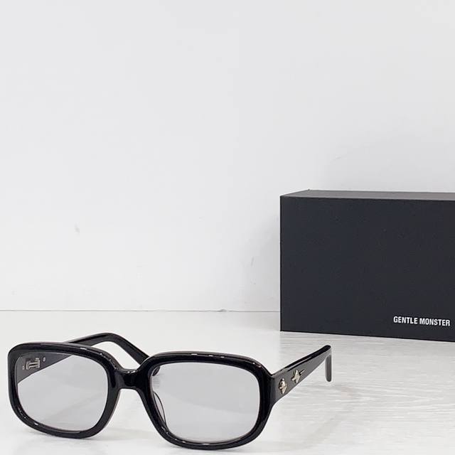 Gentle Monste* Mod: Noizer Size: 58 ports 21 135