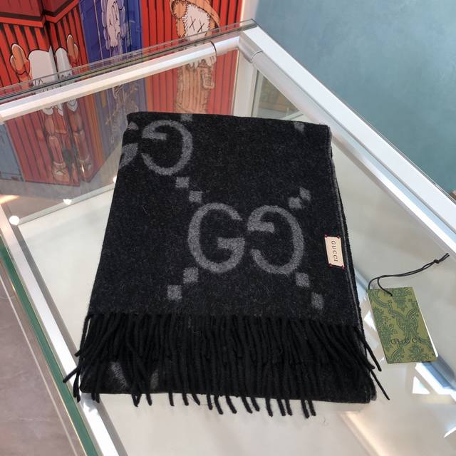 New Big G double-sided cashmere scarf Size: 45*200cm 100% cashmere G's rare pur